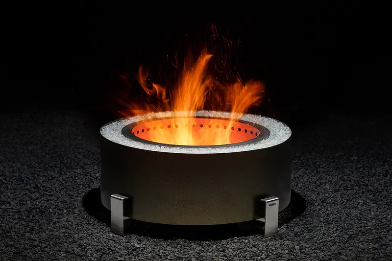 Breeo Luxeve 24" Smokeless Fire Pit With Lid & Glass 1
