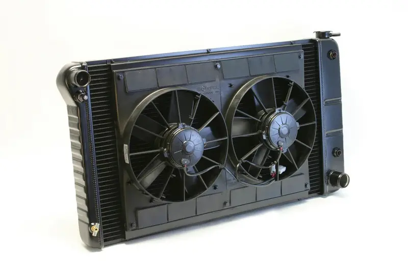 Dewitts Black Radiator With Integrated Fans – Fits 1968–1972 Chevrolet Chevelle With Automatic Transmission (32-4239003A) 1